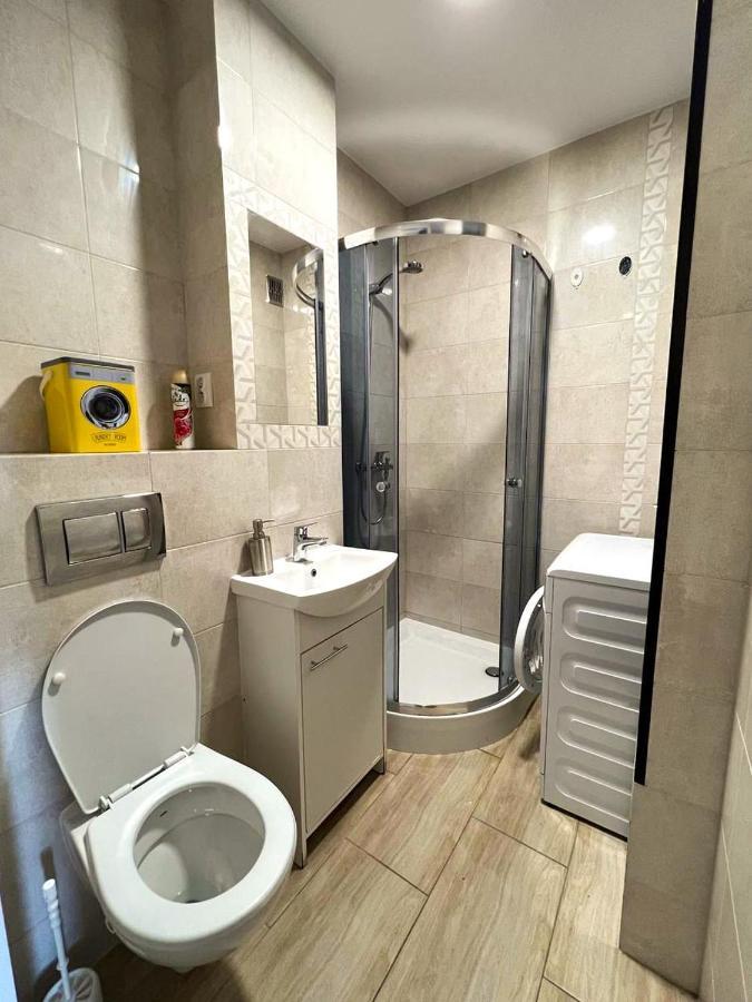 Lovely Double Bedroom In A Three-room In The Center Of Pensjonat
